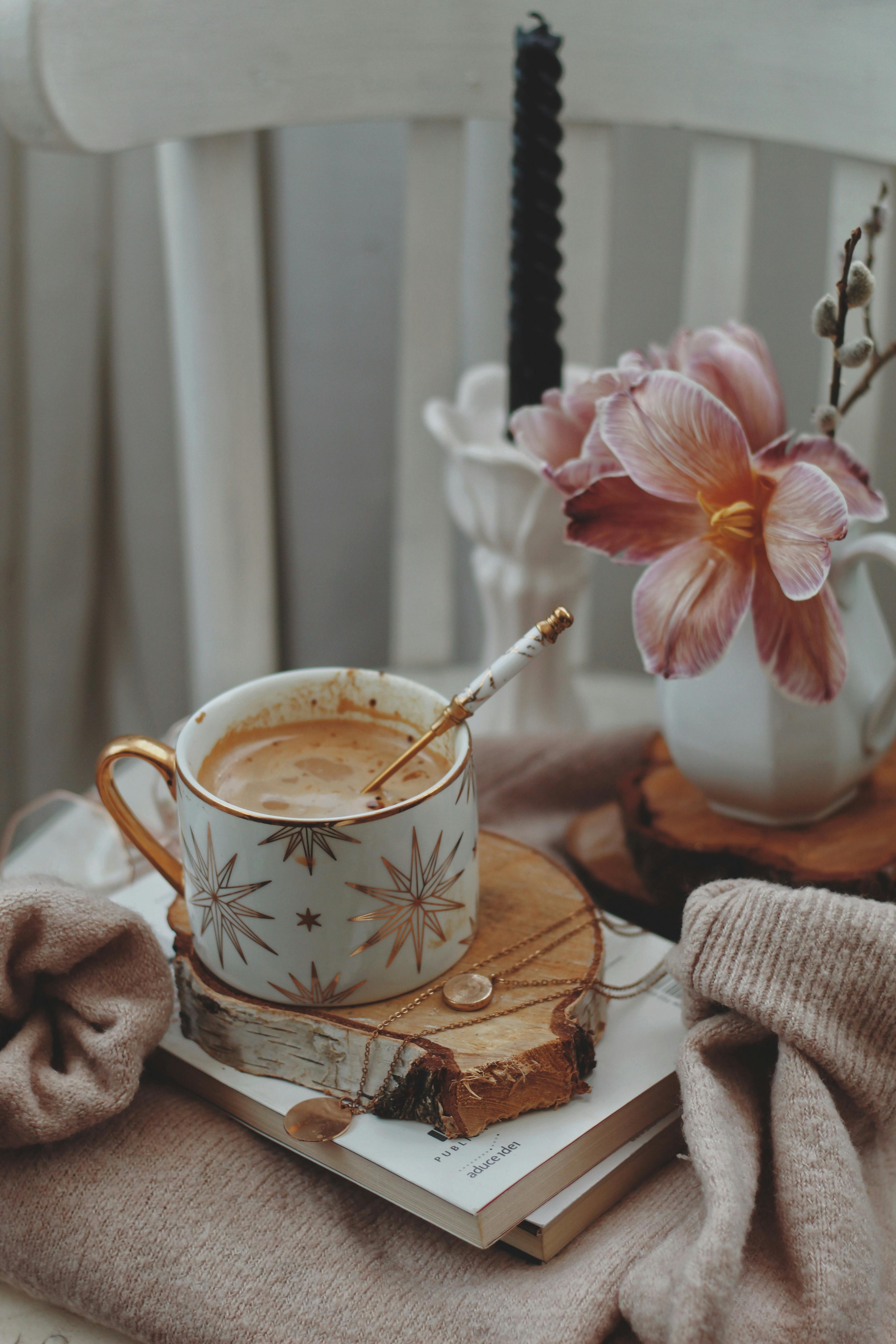 Keto Benefits of Almond Milk